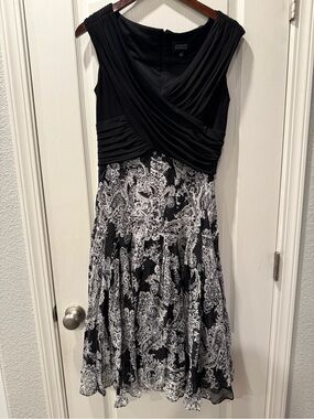Adrianna Papell Black & White Paisley Midi Fit-and-Flare Dress